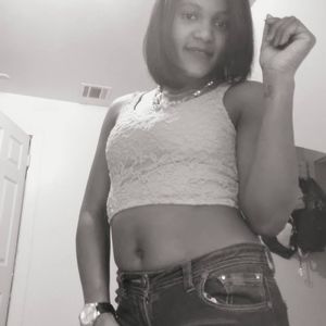 Meet your Posher, Zuleica